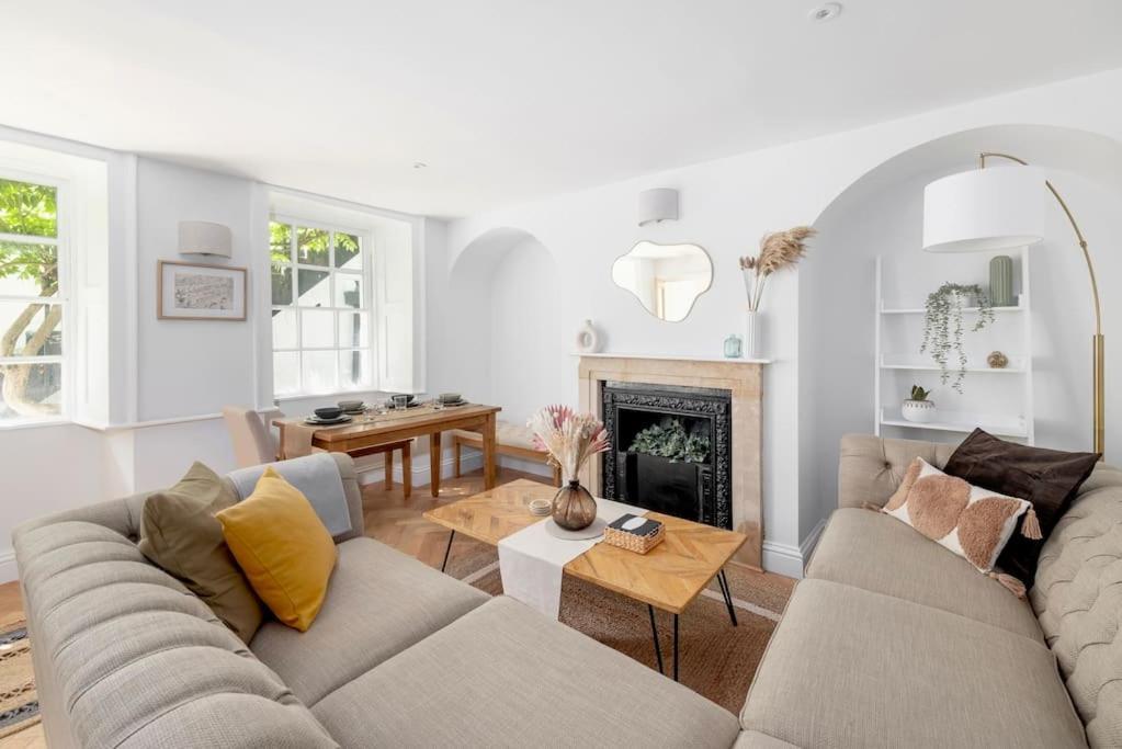 Spacious Apartment - 5 Minutes Walk To Bath Abbey Zewnętrze zdjęcie