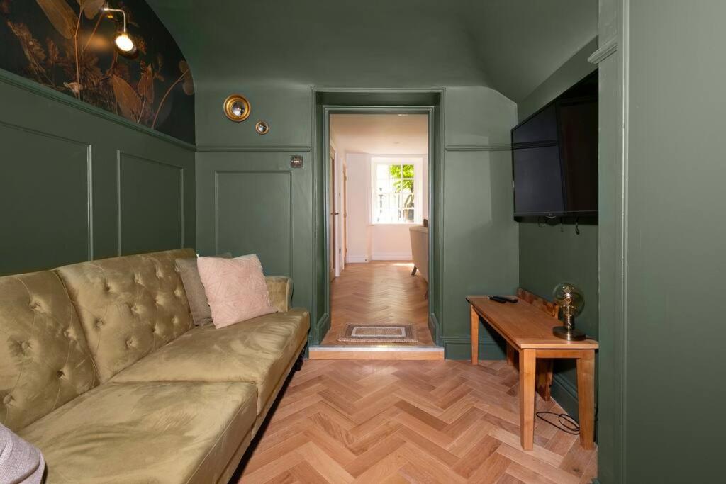 Spacious Apartment - 5 Minutes Walk To Bath Abbey Zewnętrze zdjęcie